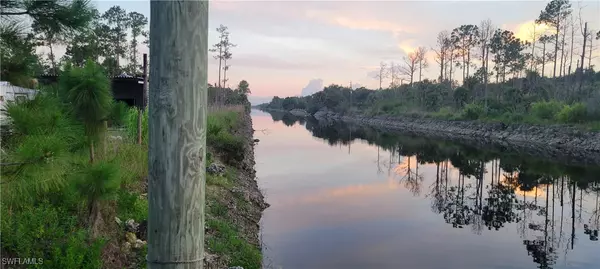 Naples, FL 34117,3909 14th AVE SE