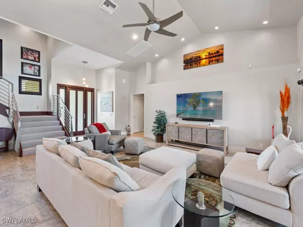 Marco Island, FL 34145,580 Goldcoast CT