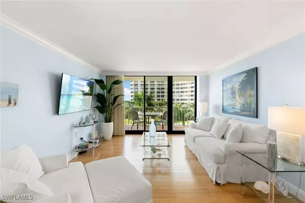 Marco Island, FL 34145,380 Seaview CT #510