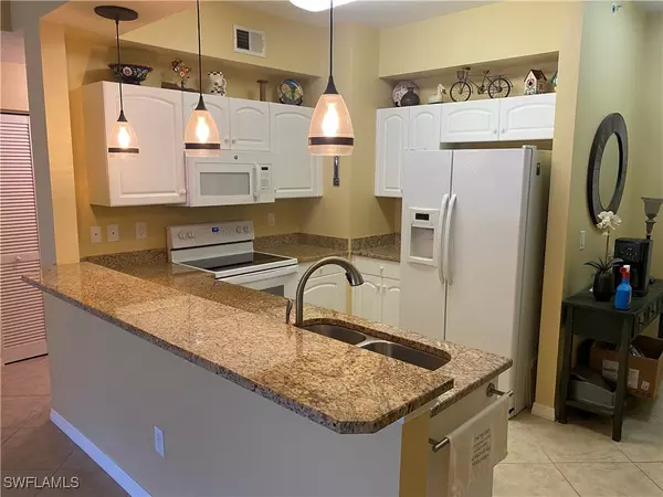 Cape Coral, FL 33909,1108 Winding Pines CIR #106