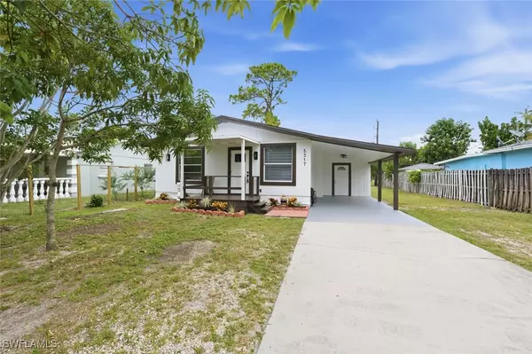 Naples, FL 34113,5317 Dixie DR