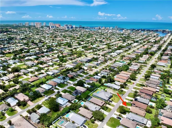 755 106th AVE N, Naples, FL 34108