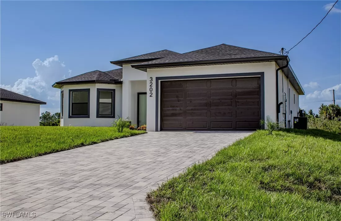 Lehigh Acres, FL 33971,3202 72nd ST W