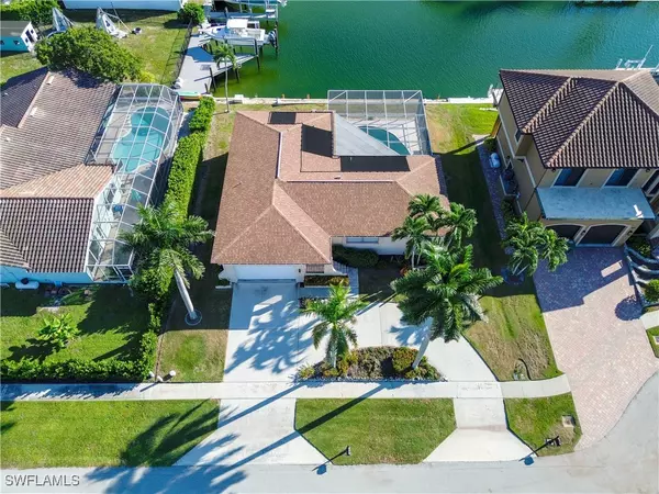 Marco Island, FL 34145,1041 Cara CT