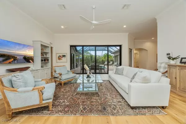 Naples, FL 34104,1007 Tivoli DR