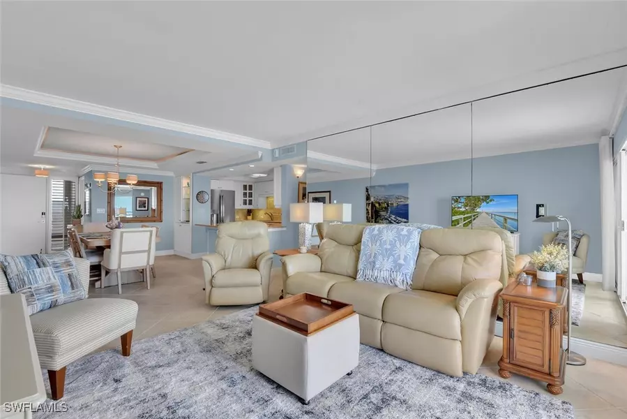 3443 Gulf Shore BLVD N #710, Naples, FL 34103