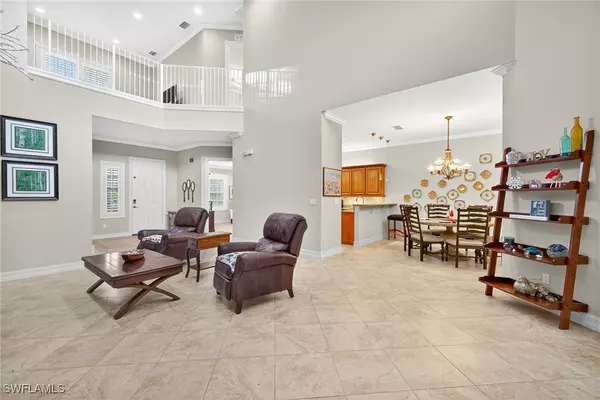 Naples, FL 34105,4822 Europa DR