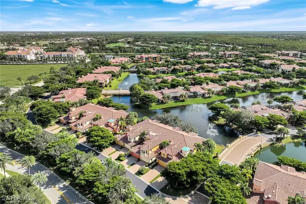 Estero, FL 33928,8533 Via Garibaldi CIR #202