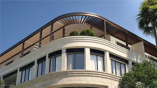 Naples, FL 34102,936 5TH AVE S #303