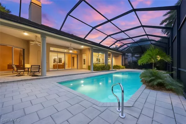 258 9th AVE S, Naples, FL 34102