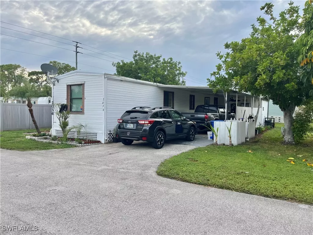 Naples, FL 34110,2036 Seagrape Court CT NE