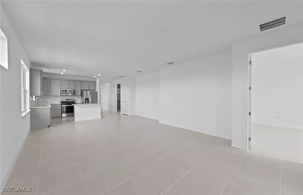 Alva, FL 33920,12661 Pyrite CT