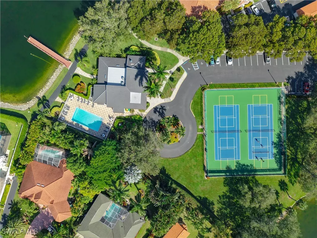 Naples, FL 34104,729 Landover CT #102