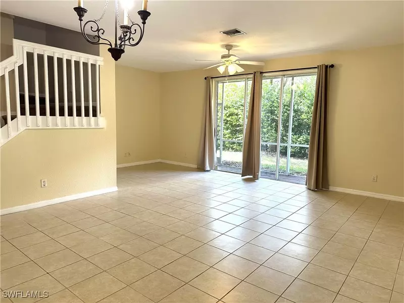 9638 Roundstone CIR, Fort Myers, FL 33967