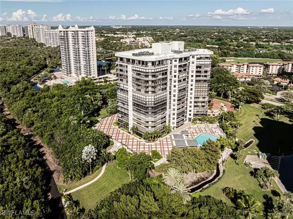 6075 Pelican Bay BLVD #203, Naples, FL 34108