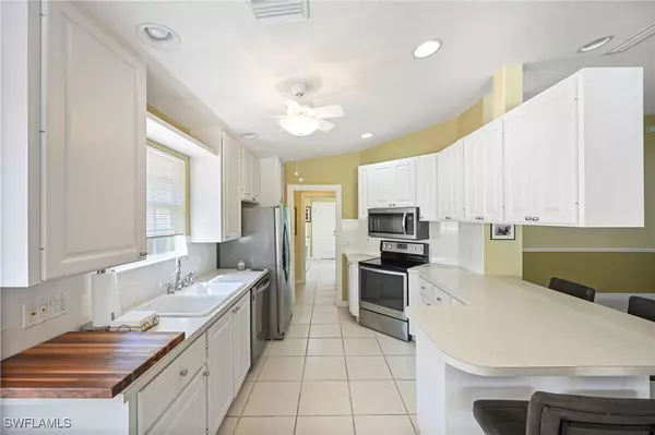 Naples, FL 34119,4910 Kingston WAY