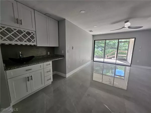 Fort Myers, FL 33908,17756 park village BLVD