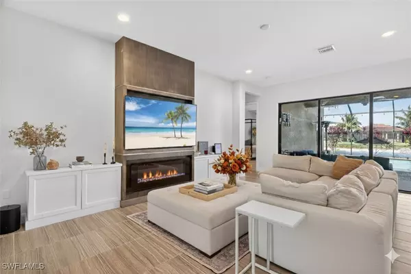 Naples, FL 34119,4126 Aspen Chase DR