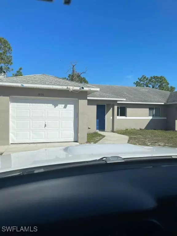 2806/2804 Hawalaska ST, Lehigh Acres, FL 33973