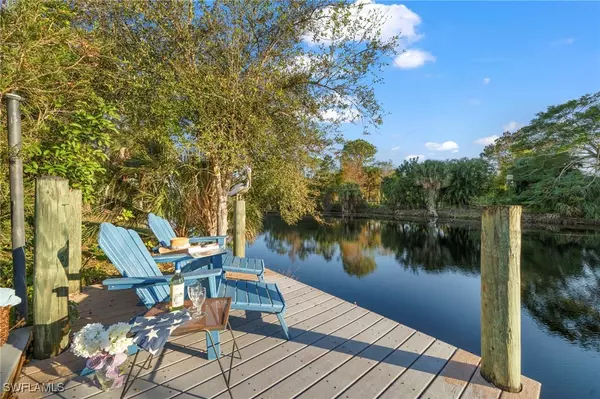 Naples, FL 34117,821 15th ST SW