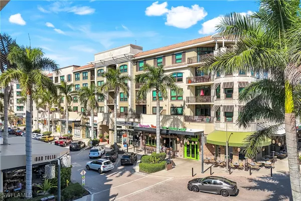 Naples, FL 34108,9115 Strada PL #5502