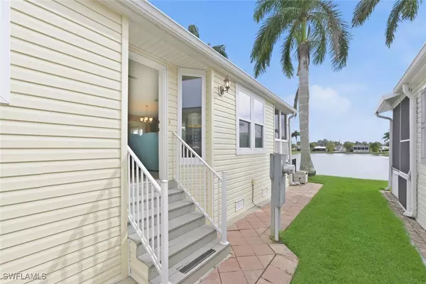 Naples, FL 34114,1055 Diamond Lake CIR