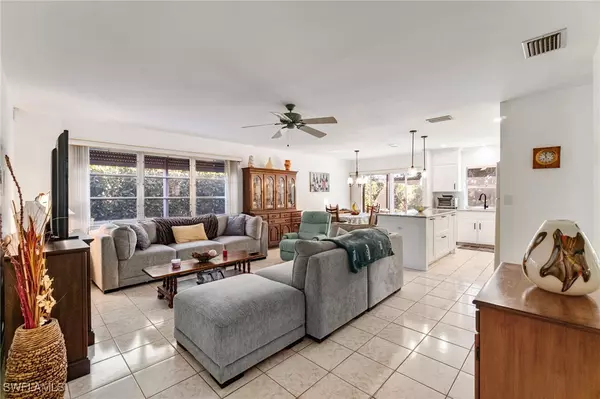 Naples, FL 34108,640 110th AVE N