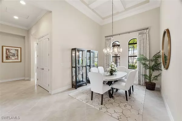 Naples, FL 34120,11908 Hedgestone CT