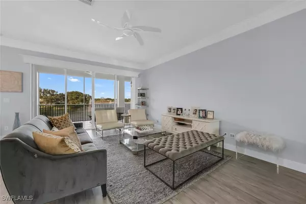 Naples, FL 34119,608 Vintage Reserve LN #24C