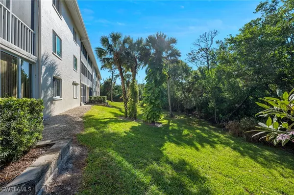 Naples, FL 34112,3021 Sandpiper Bay CIR #E205