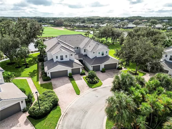 Estero, FL 34135,9111 Palmetto Ridge DR #201