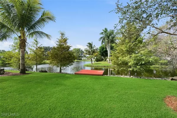 9151 Autumn Haze DR, Naples, FL 34109
