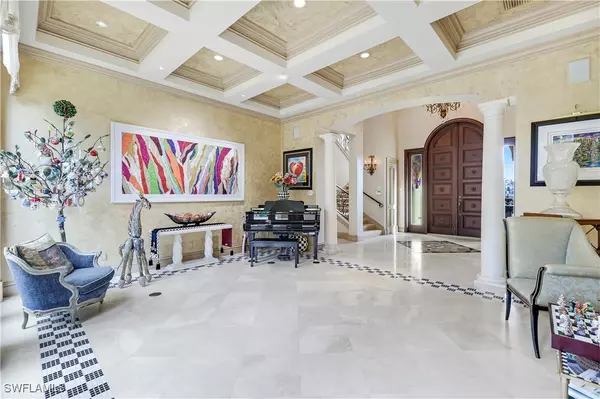 Naples, FL 34108,683 Hickory RD