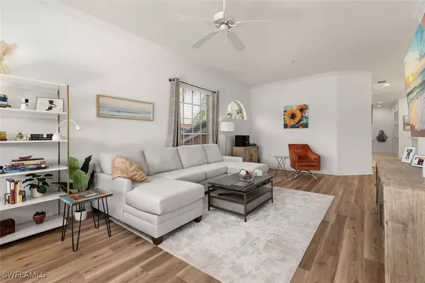 Estero, FL 33928,8621 Piazza Del Lago CIR #206