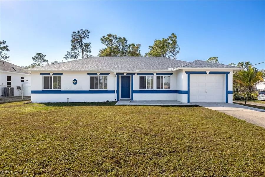 4230 33rd AVE NE, Naples, FL 34120