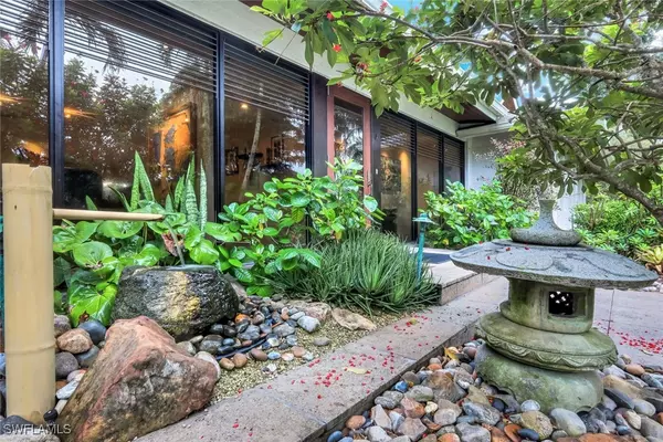 Naples, FL 34119,13024 Valewood DR