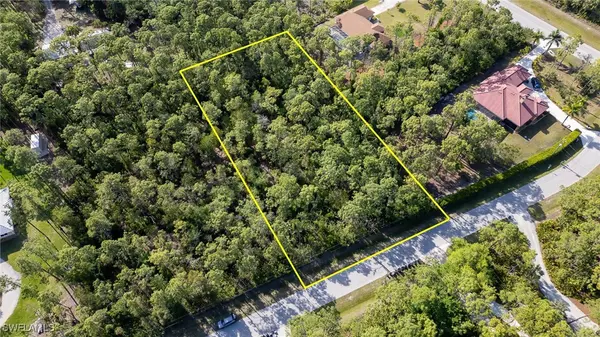 Bonita Springs, FL 34135,25188 PAPILLION DR