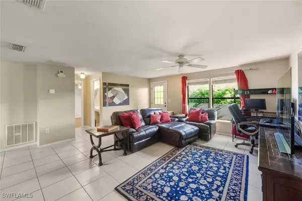 Naples, FL 34116,2747 47th ST SW