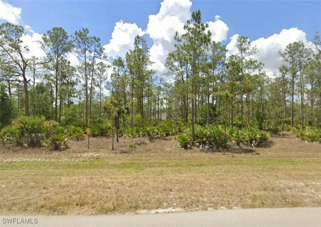 Lehigh Acres, FL 33972,302/304 Woodburn DR