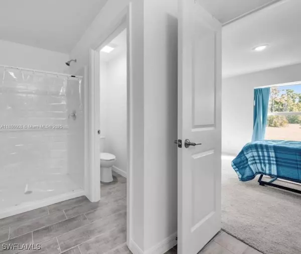 Cape Coral, FL 33909,4217 NE 23rd PL