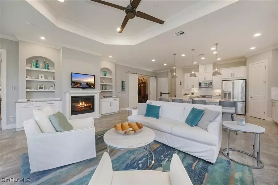 8773 Bellano CT #201, Naples, FL 34119