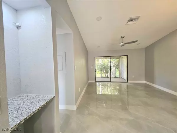 Fort Myers, FL 33908,17754 port boca CT