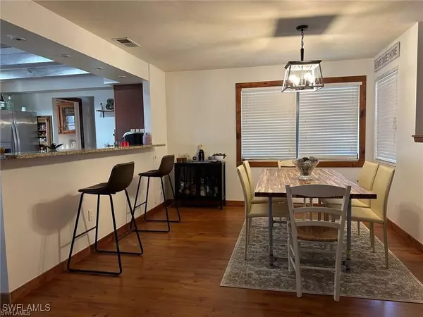 Naples, FL 34120,545 9th ST NW