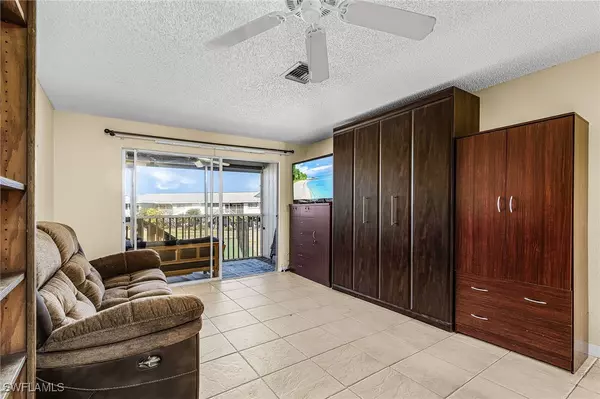 Bokeelia, FL 33922,16379 Boyce DR #204