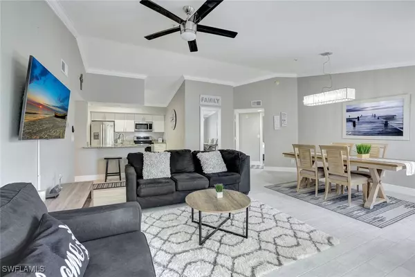 Naples, FL 34109,4670 Saint Croix LN #632