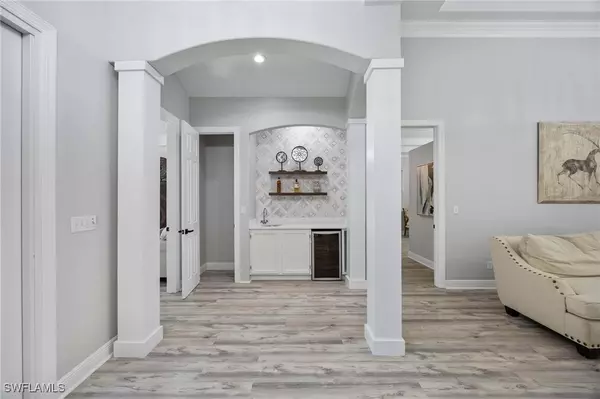 Naples, FL 34119,4075 1st AVE SW