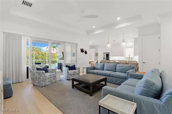 Naples, FL 34108,605 91st AVE N