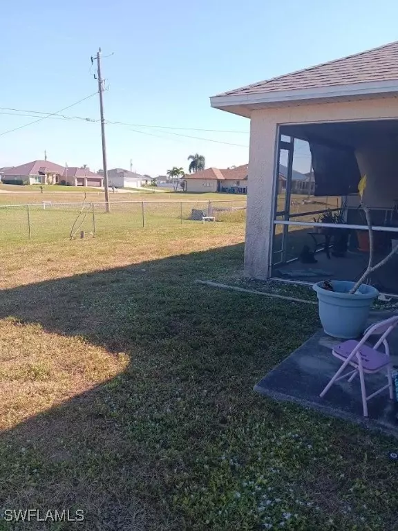 Cape Coral, FL 33993,1017 Nelson RD N