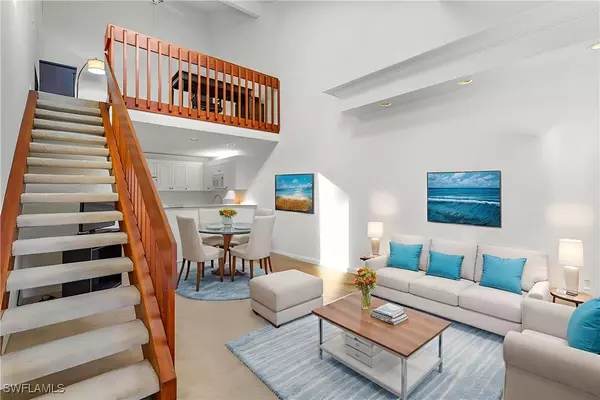 79 Emerald Woods DR #J4, Naples, FL 34108