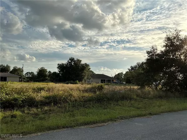 Lehigh Acres, FL 33976,3007 49th ST SW